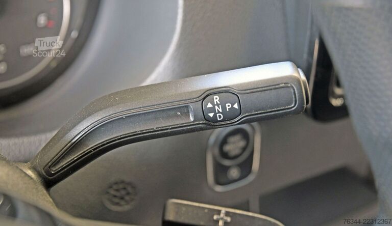 Hög tak skåpbil MERCEDES-BENZ Sprinter 317 CDI MR L2H2 Automatik Klima LED#260