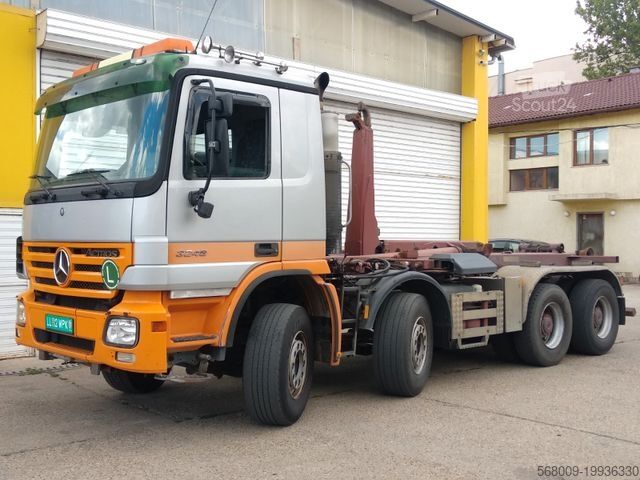 Kanca kasalı yük kamyonu (roll-off) MERCEDES-BENZ ACTROS 3246, 8x4, Abrollkipper