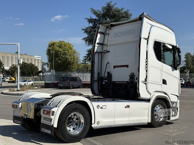 Standard nyergesvontató SCANIA 770S