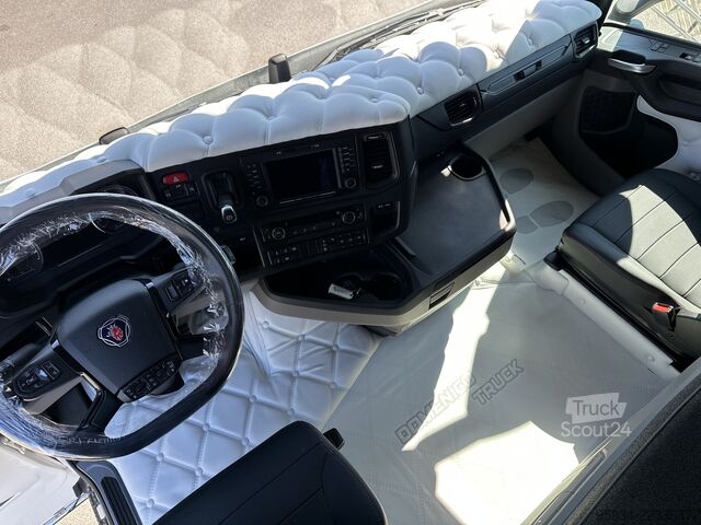 Standard nyergesvontató SCANIA 770S