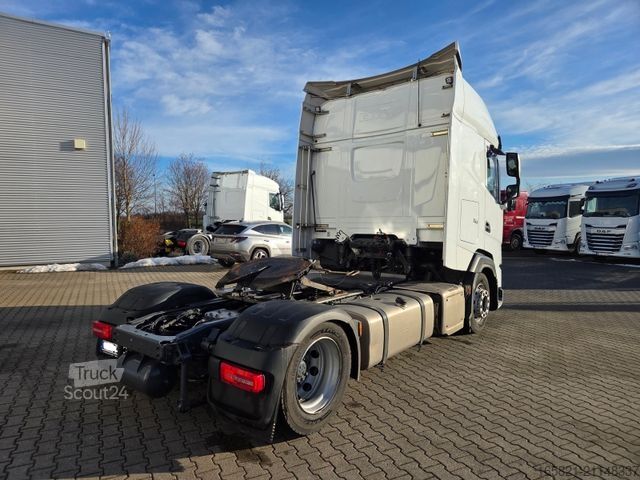 Volumen SZM DAF XG 480 Lowliner