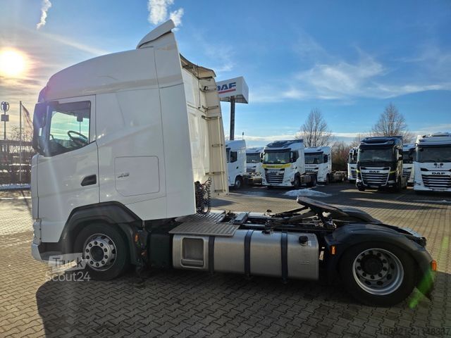 Volumen SZM DAF XG 480 Lowliner