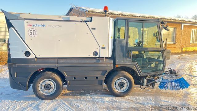 Özelleştirilmiş panelvan SCHMIDT Swingo 200+ Kehrmaschine Sweeper