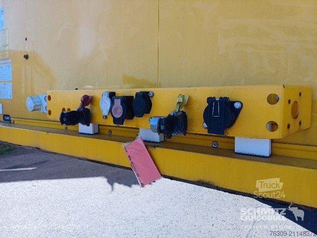 Reefer semitrailer Schmitz Cargobull Tiefkühler Standard Ladebordwand