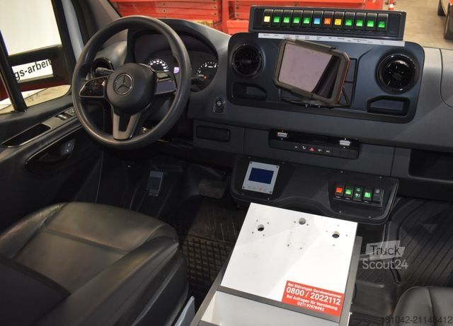 Camion de pompiers MERCEDES-BENZ Sprinter Rettungswagen