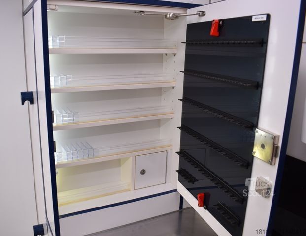 Camion de pompiers MERCEDES-BENZ Sprinter Rettungswagen