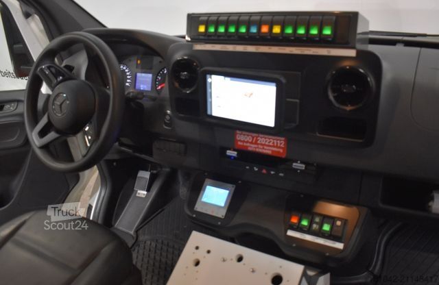 Camion de pompiers MERCEDES-BENZ Sprinter Rettungswagen