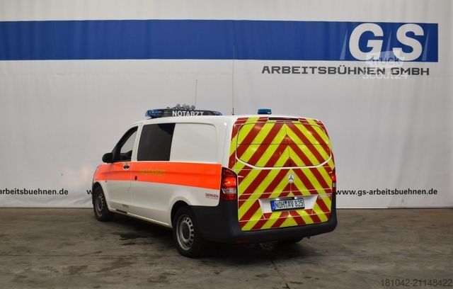 Camion de pompiers MERCEDES-BENZ Vito 4x4 Notarzt Einsatzfahrzeug NEF