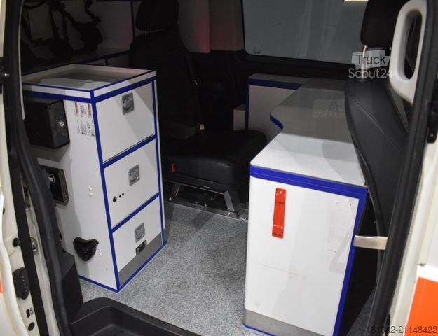 Camion de pompiers MERCEDES-BENZ Vito 4x4 Notarzt Einsatzfahrzeug NEF