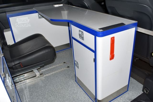 Camion de pompiers MERCEDES-BENZ Vito 4x4 Notarzt Einsatzfahrzeug NEF