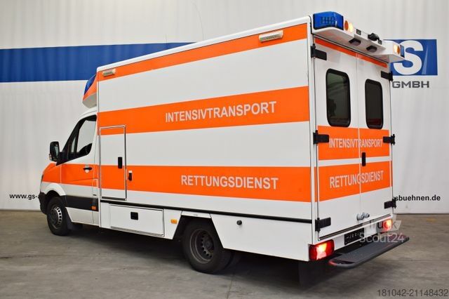 Camion de pompiers MERCEDES-BENZ MC 519 CDI RTW Rettungswagen