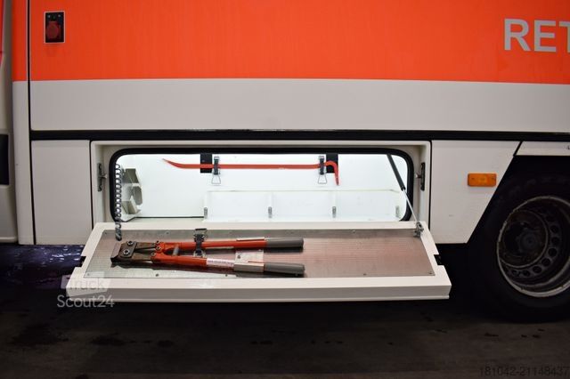 Camion de pompiers MERCEDES-BENZ Mercedes Benz Sprinter RTW Rettungswagen