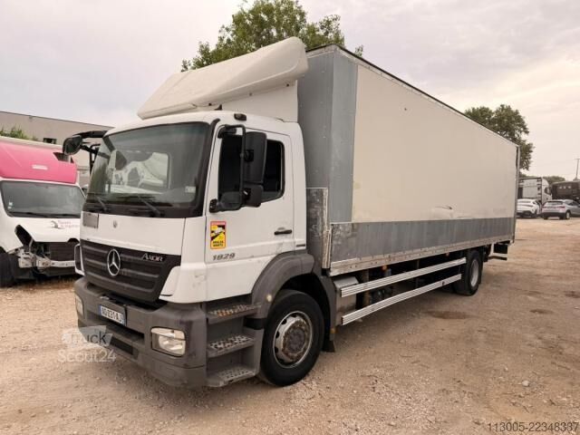 Камион-фургон Mercedes-Benz Axor 1829