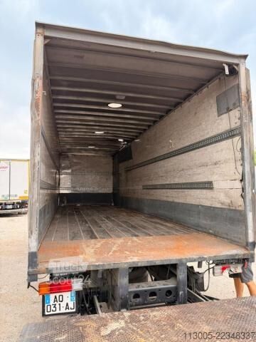 Камион-фургон Mercedes-Benz Axor 1829