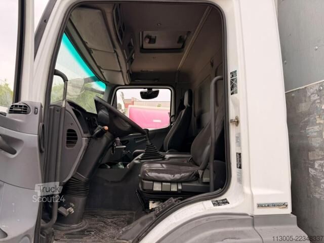 Камион-фургон Mercedes-Benz Axor 1829