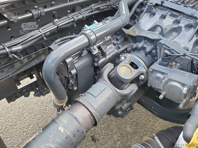 Τρίπλευρο ανατρεπόμενο φορτηγό Iveco-Magirus X-Way AD300X46Z 6x4 X-Way AD300X46Z 6x4, Retarder, Navi