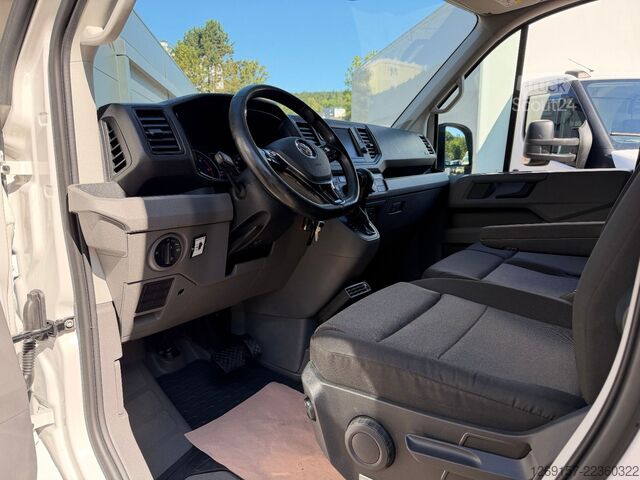 Dėžinis furgonas VOLKSWAGEN Crafter Koffer 3,5t Ladebordwand *AHK 3t*