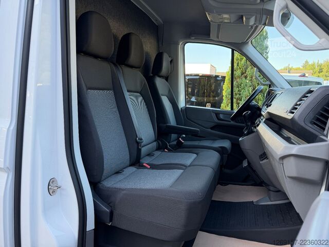 Dėžinis furgonas VOLKSWAGEN Crafter Koffer 3,5t Ladebordwand *AHK 3t*