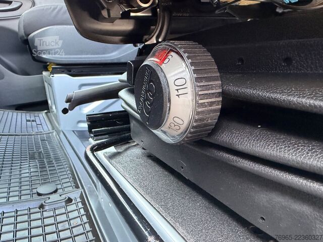Furgone MERCEDES-BENZ Sprinter 314 AUTOMATIK NAVI DISTRONIC KAMERA LED