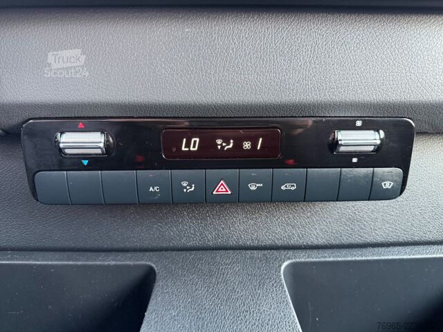 Furgone MERCEDES-BENZ Sprinter 314 AUTOMATIK NAVI DISTRONIC KAMERA LED