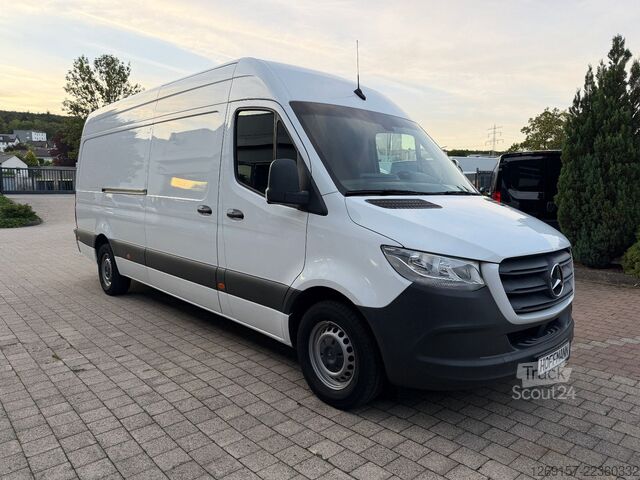 Furgone MERCEDES-BENZ Sprinter 319 CDI V6 Kasten 3,5t RWD L3H2