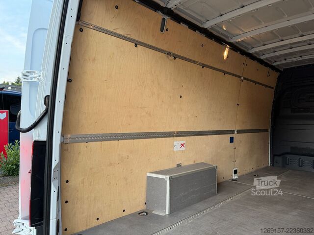 Kassevogn MERCEDES-BENZ Sprinter 319 CDI V6 Kasten 3,5t RWD L3H2