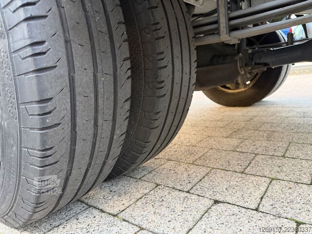Savitarnos furgonas RENAULT Master Kipper 3,5t L2 * AHK3,5t *
