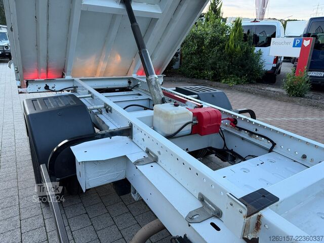 Savitarnos furgonas RENAULT Master Kipper 3,5t L2 * AHK3,5t *