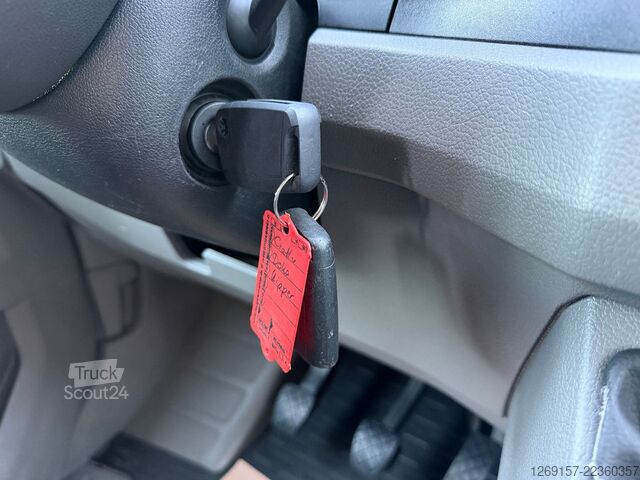 Самосвален ван VOLKSWAGEN Crafter Kipper 35 DOKA + Werkzeugbox lang FWD