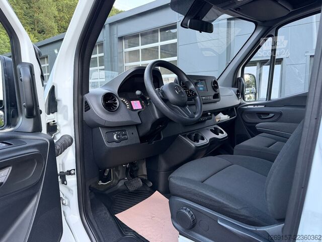 Pick-up furgonas MERCEDES-BENZ Sprinter 317CDI Pritsche DoKa RWD *AHK 3500 KG*