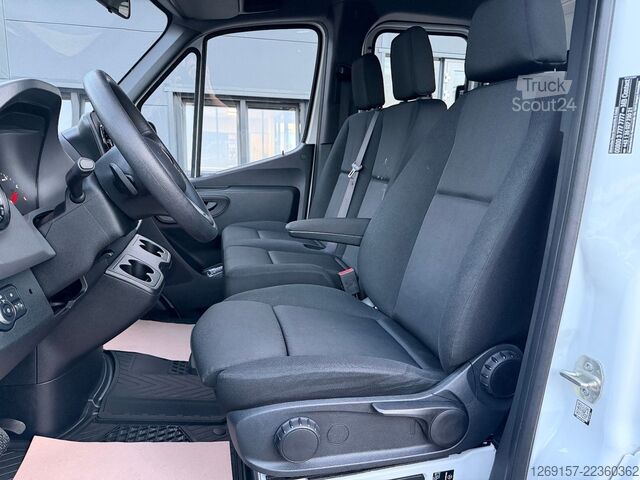 Pick-up furgonas MERCEDES-BENZ Sprinter 317CDI Pritsche DoKa RWD *AHK 3500 KG*