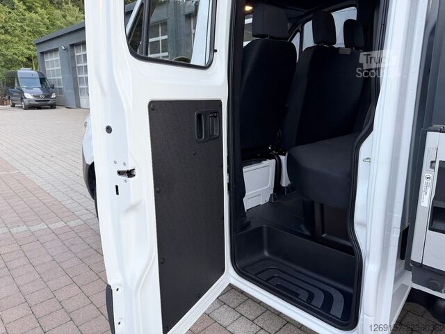 Pick-up furgonas MERCEDES-BENZ Sprinter 317CDI Pritsche DoKa RWD *AHK 3500 KG*