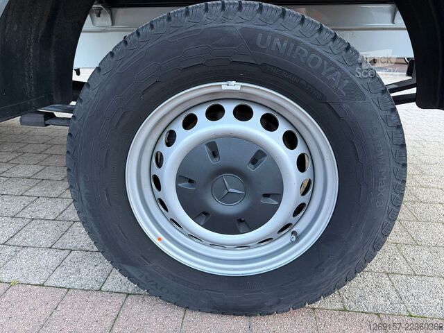Pick-up furgonas MERCEDES-BENZ Sprinter 317CDI Pritsche DoKa RWD *AHK 3500 KG*