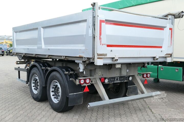 Třístranný sklápěcí přívěs SCHMIDT ZKI 18-4,9