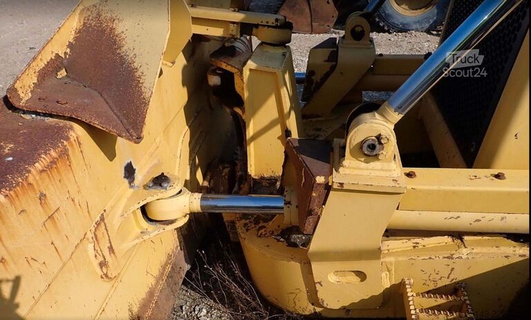 Οδοστρωτήρας KOMATSU D65 WX-16