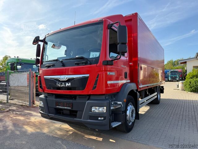 Вантажівка для напоїв MAN TGM 18.340 Getränkewagen Ewers Schwenkwandaufbau