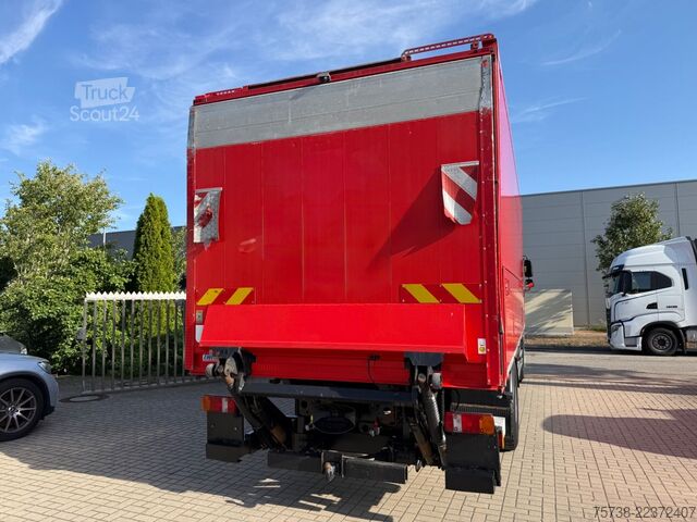 Вантажівка для напоїв MAN TGM 18.340 Getränkewagen Ewers Schwenkwandaufbau