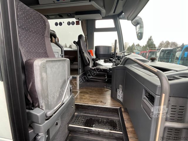 Meziměstský autobus SETRA S 415 UL/Klima/Euro 6/Podest/1. Hand/Top-Zustand