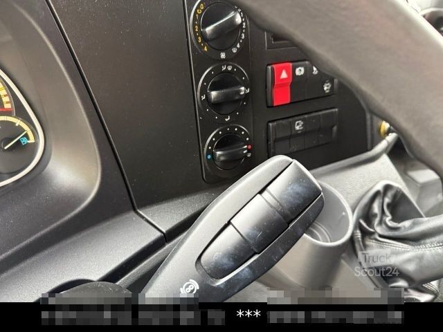 Fourgon tôlé MERCEDES-BENZ Atego 818 eur6 Möbel Maxi 7,00m lang 44 m³