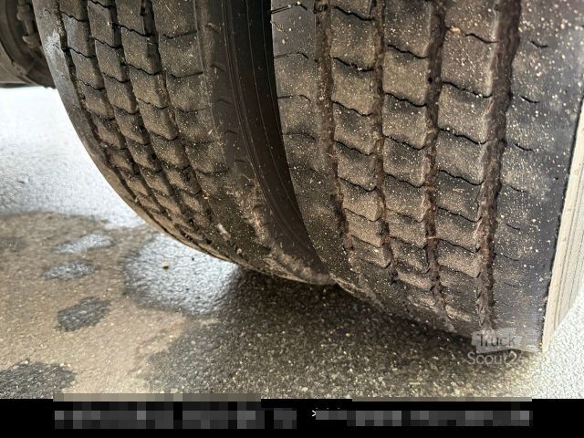 Fourgon tôlé MERCEDES-BENZ Atego 818 eur6 Möbel Maxi 7,00m lang 44 m³