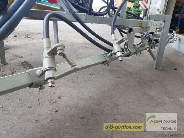 Reinigungsgeräte S-S Enginering B.V. ROADCLEANER