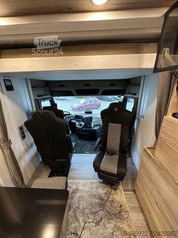 INTERHORSE korirakentaja - asuntoauto Mercedes-Benz ACTROS L GIGA LINER - Reisemobil