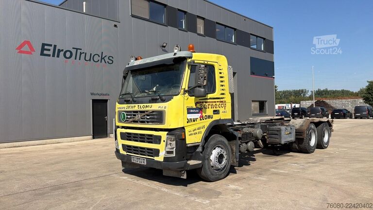 Πλαίσιο με καμπίνα Volvo FM 12 - 420 (EJES GRANDES / SUSPENSIÓN DE ACERO...