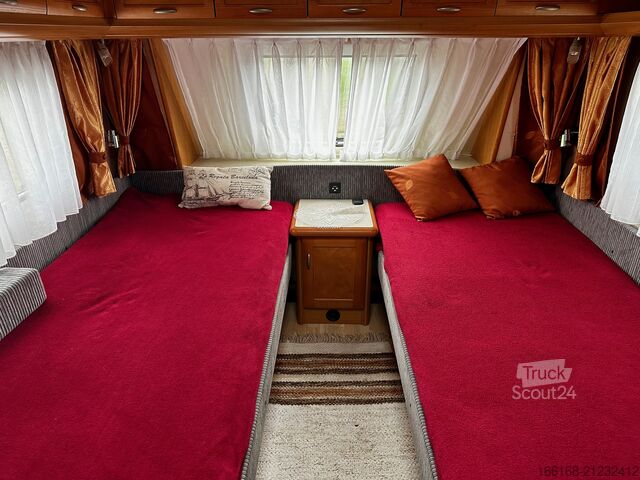 Caravan Hobby Prestige 720