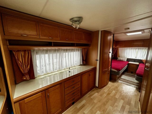Caravan Hobby Prestige 720