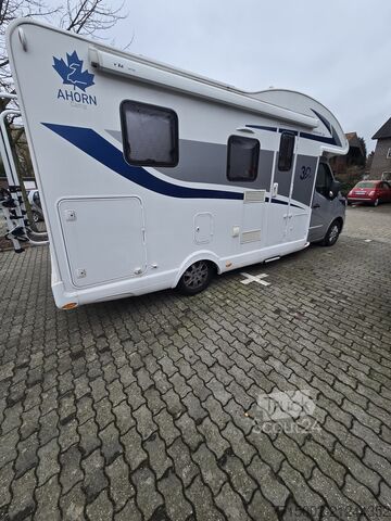 Polintegriran avtodom Ahorn 690 Plus