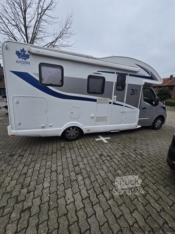 Polintegriran avtodom Ahorn 690 Plus