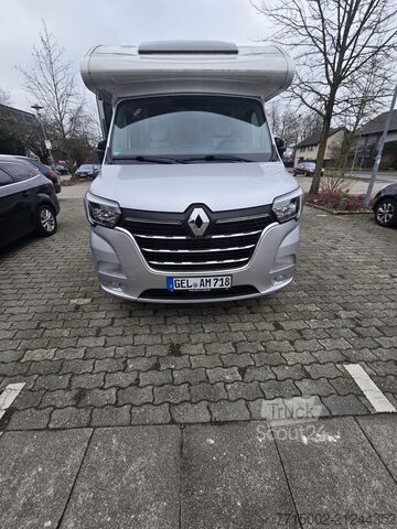 Polintegriran avtodom Ahorn 690 Plus