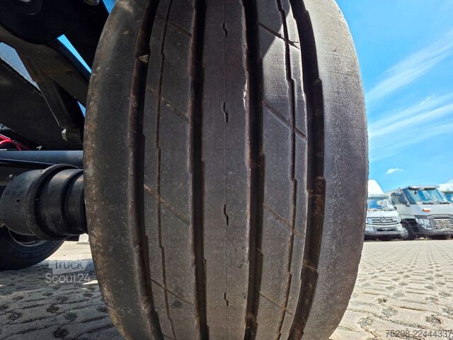 Semirremolque con caja intercambiable KRONE SD / Liftachse | Teleskop | 11.908mm-13.403mm