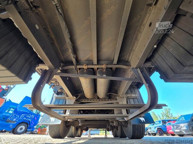 Åpen semitrailer med presenning SCHMITZ CARGOBULL SCS 24/L - 13.62 E B / Liftachse | EDSCHA